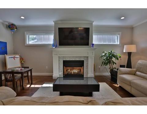 51 Epping St, Arlington, MA 02474 photo 5