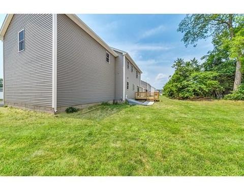246 Naismith St, Springfield, MA 01104 photo 17