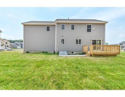 246 Naismith St, Springfield, MA 01104 photo 18