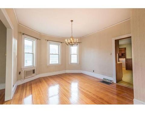 47 Floyd St, Everett, MA 02149 photo 9