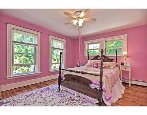 29 N Main St, Upton, MA 01568 photo 22