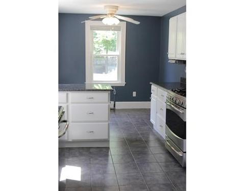 4 Franklin St, Danvers, MA 01923 photo 5