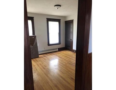 34 Halmstad St, Worcester, MA 01607 photo 10