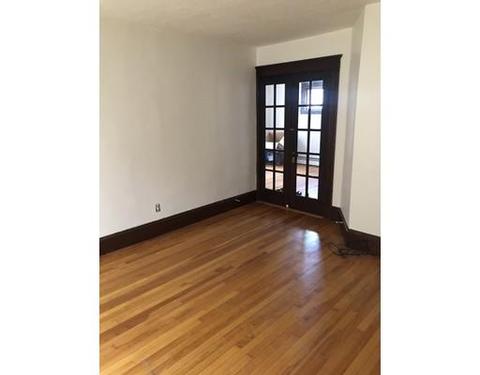 34 Halmstad St, Worcester, MA 01607 photo 9