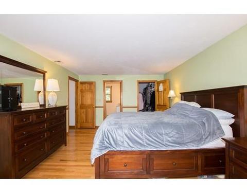 11 Mockingbird Ln, Walpole, MA 02081 photo 18