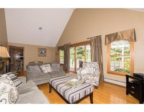 11 Mockingbird Ln, Walpole, MA 02081 photo 10