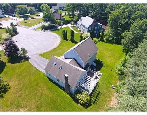 11 Mockingbird Ln, Walpole, MA 02081 photo 5
