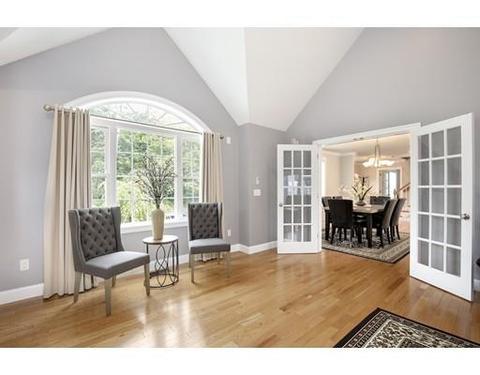 11 Fairview Rd, Stoneham, MA 02180 photo 4