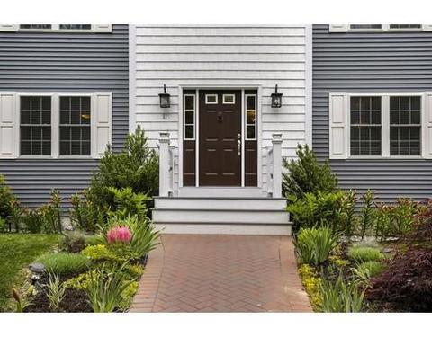 11 Fairview Rd, Stoneham, MA 02180 photo 2