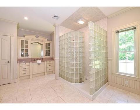 35 Valley St, Dunstable, MA 01827 photo 17