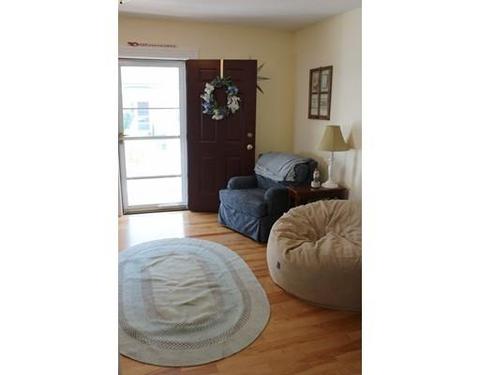 8 Chapel St #B, Gloucester, MA 01930 photo 10
