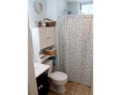 8 Chapel St #B, Gloucester, MA 01930 photo 15