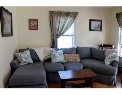 8 Chapel St #B, Gloucester, MA 01930 photo 9