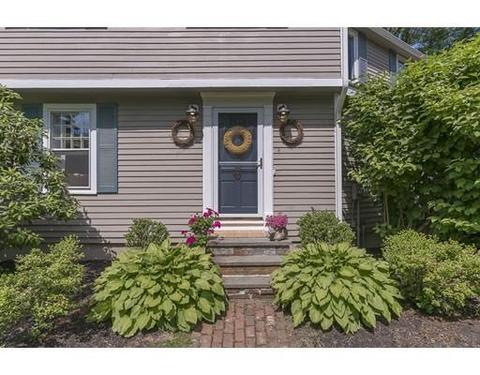 4 Old Planters Rd, Beverly, MA 01915 photo 3