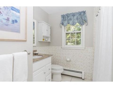4 Old Planters Rd, Beverly, MA 01915 photo 20