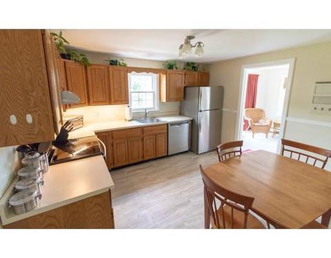 36 Circle Dr, Framingham, MA 01702 photo 8
