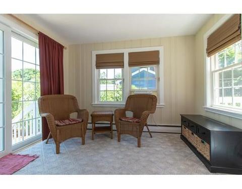 36 Circle Dr, Framingham, MA 01702 photo 9