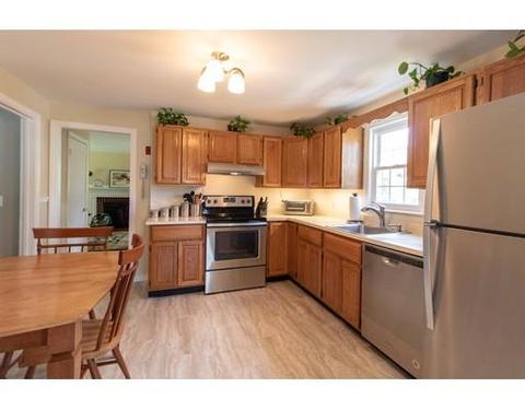 36 Circle Dr, Framingham, MA 01702 photo 7