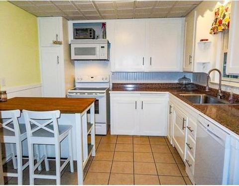 32 Rollinson Rd, Worcester, MA 01606 photo 4