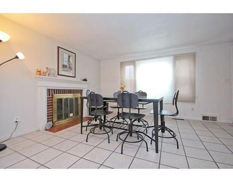136 Harkness Ave, Springfield, MA 01118 photo 13