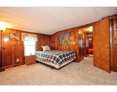 136 Harkness Ave, Springfield, MA 01118 photo 22