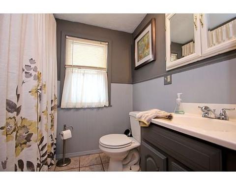 136 Harkness Ave, Springfield, MA 01118 photo 18
