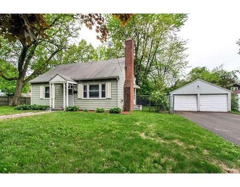 136 Harkness Ave, Springfield, MA 01118 photo 1