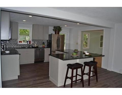 40 Debbies Ln, Barnstable, MA 02648 photo 2