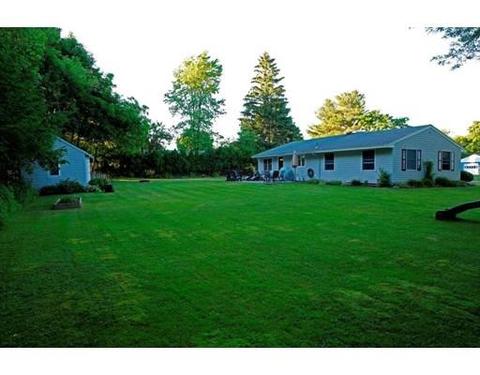 14 Massachusetts Ave, Danvers, MA 01923 photo 3