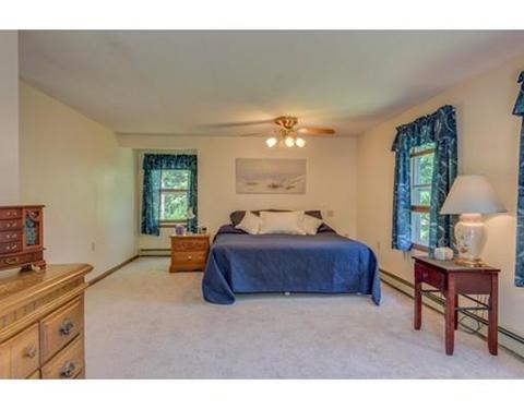 17 Pillsbury Ln, Georgetown, MA 01833 photo 11