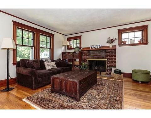 24 Pinevale Ave, Reading, MA 01867 photo 3