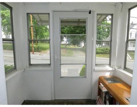 37 Whipple St, Worcester, MA 01607 photo 16