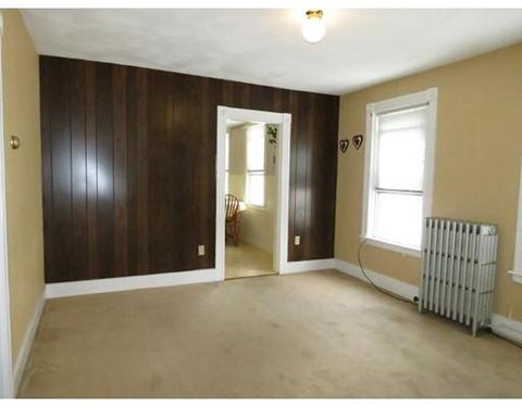 37 Whipple St, Worcester, MA 01607 photo 8