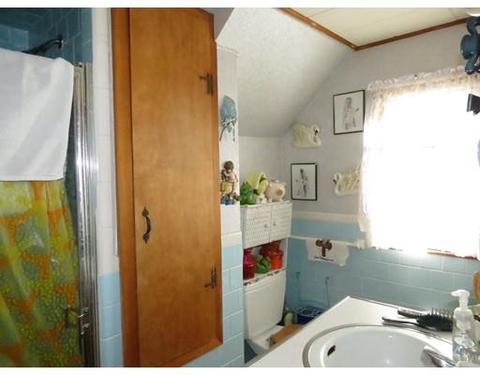 37 Whipple St, Worcester, MA 01607 photo 17