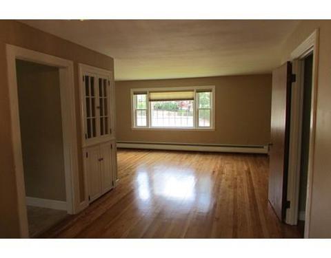 92 Bancroft Ave, Reading, MA 01867 photo 11