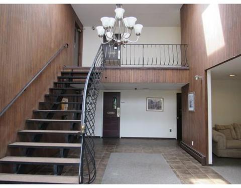 147 Sylvan St #2B, Danvers, MA 01923 photo 4