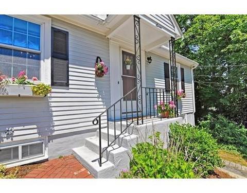 7 Eustis Ave, Wakefield, MA 01880 photo 2