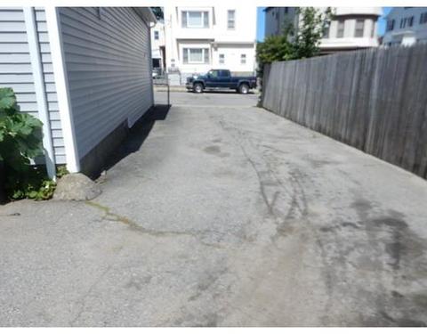 44 Crawford St, Fall River, MA 02724 photo 6