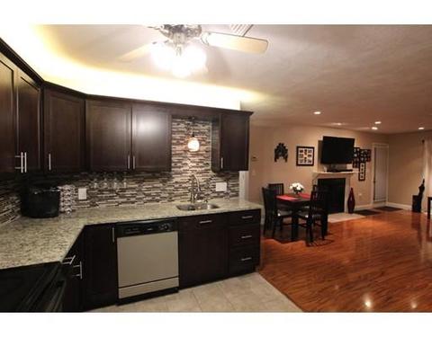 7 Thomas #J14, Saugus, MA 01906 photo 5