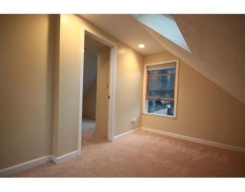130 Hampton Cir, Hull, MA 02045 photo 13