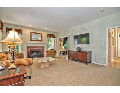 9 Leonard Rd, Mendon, MA 01756 photo 14