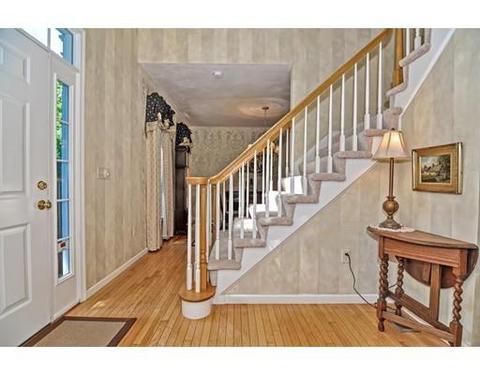 9 Leonard Rd, Mendon, MA 01756 photo 8