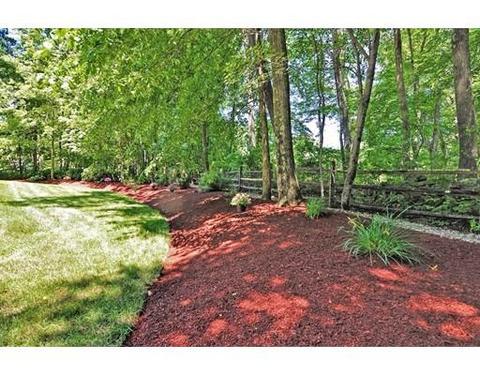 9 Leonard Rd, Mendon, MA 01756 photo 5