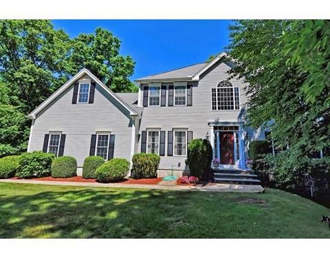 9 Leonard Rd, Mendon, MA 01756 photo 2