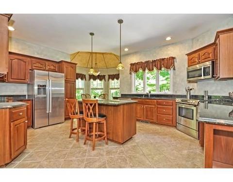 9 Leonard Rd, Mendon, MA 01756 photo 15