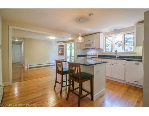 118 Cedar St, Dedham, MA 02026 photo 6