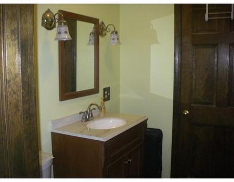 902 Spencer St, Fall River, MA 02721 photo 19