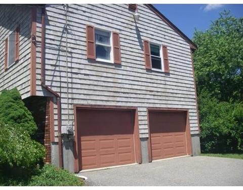 902 Spencer St, Fall River, MA 02721 photo 3