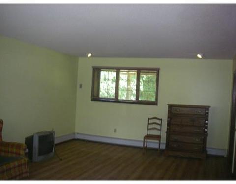 902 Spencer St, Fall River, MA 02721 photo 17