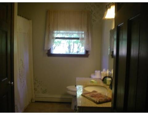 902 Spencer St, Fall River, MA 02721 photo 14